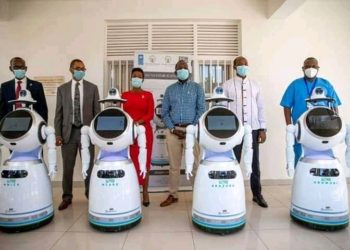 “Du Jamais Vu”: Rwanda Deploys Robots to Treat Covid-19 Patients.