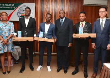 The three winners in picture with Huawei staff and government official