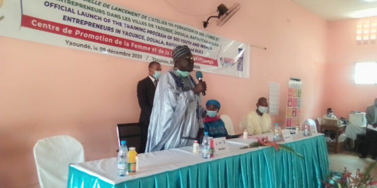 Minister of Youth Affairs and Civic Education, Mounouna Foutsou at the opening of the training