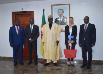 Group Photo at the end of the audience at the Ministry of the Economy, Planning and Regional Development
