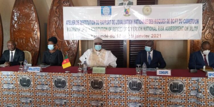 Officials at the closing ceremony of the workshop