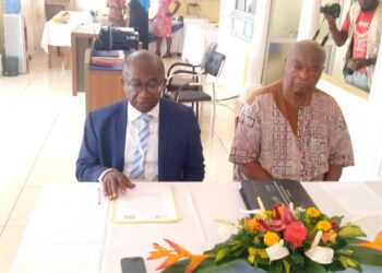 Professor Julius Oben and Jean Marie Nguele during the press briefing