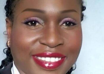 Journalist Fame Ayiseh