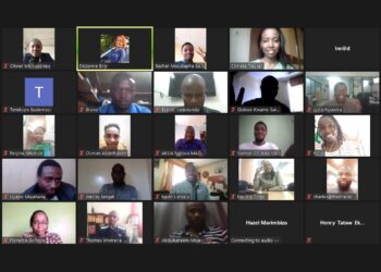 Journalists at the first webinar session of the Africa Drylands Restoration Fellowship (Photo Credit: Climate Tracker)