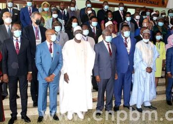 Participants at the closing ceremony of the Colloquium