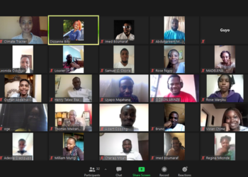 Participants at the journalism training webinar (Photo Courtesy: Climate Tracker)