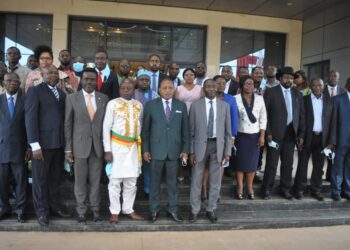 Les Maires des Communes des régions du Centre, Sud et Est ce mardi 07 décembre 2021 à Ebolowa, à l'occasion du tout premier atelier interrégional de vulgarisation du Contrat Plan État-Communes.