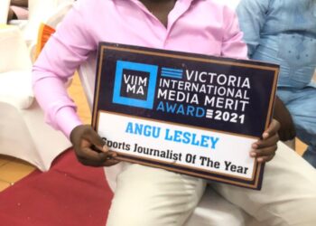 Writer, Angu Lesley with his VIIMMA Award 2021