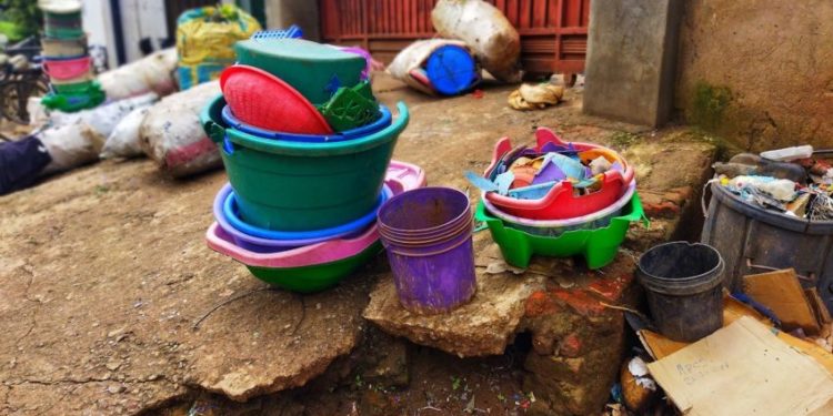 Trash for Cash: Blantyre Women Earning Money from Recycling Plastic