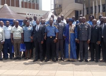 Officials from CAMTEL and EIFORCES at the end of the visit (Photo: Camertoday)