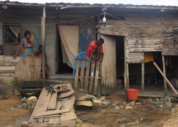 An apartment in a ghetto neighbourhood in Cameroon's economic capital (Archives)