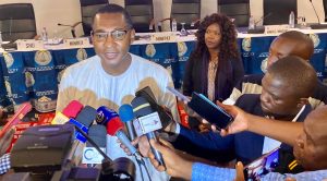 Alassane Ba responding to questions from journalists 