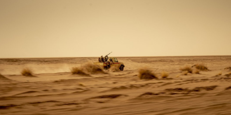 Armes, carburant et or, les trafics prolifèrent au Sahel