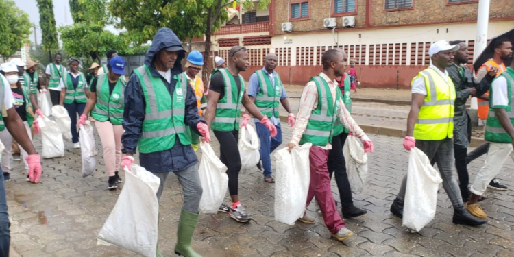 Au Bénin, l’ONU soutient la lutte contre les sachets plastiques