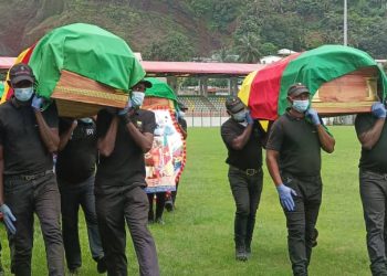 Display of the bodies at the public funeral ceremony