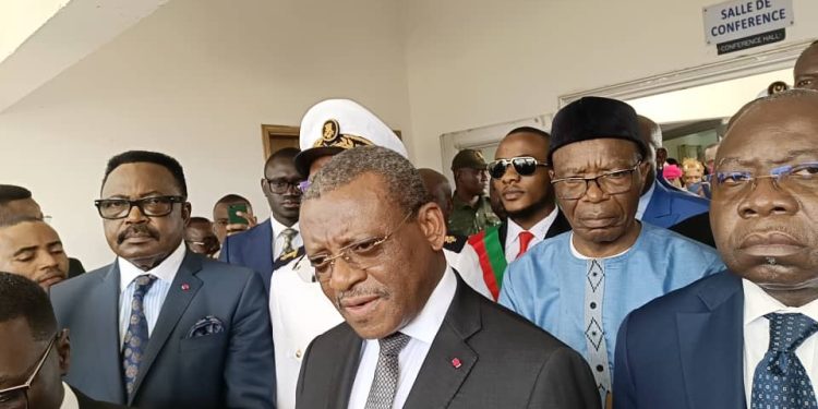 PM ,Joseph Dion Ngute talking to the press at the end of the session in Buea