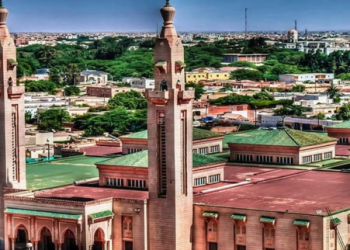 Comment l’urbanisation et le changement climatique affectent les risques d’inondations en Mauritanie, selon la Banque mondiale