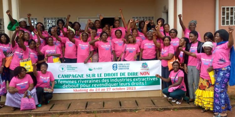 The riparian women in group picture after the two day training in Nkoteng