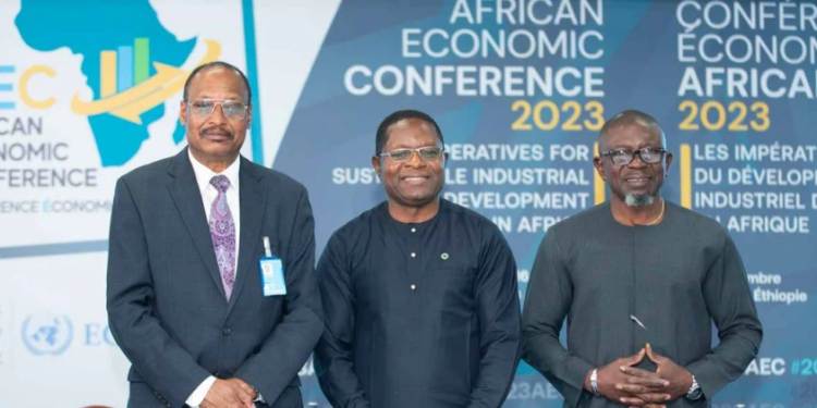 La Conférence économique africaine 2023 s’achève sur un appel aux pays africains à investir dans les chaînes de valeur régionales pour faciliter l’industrialisation