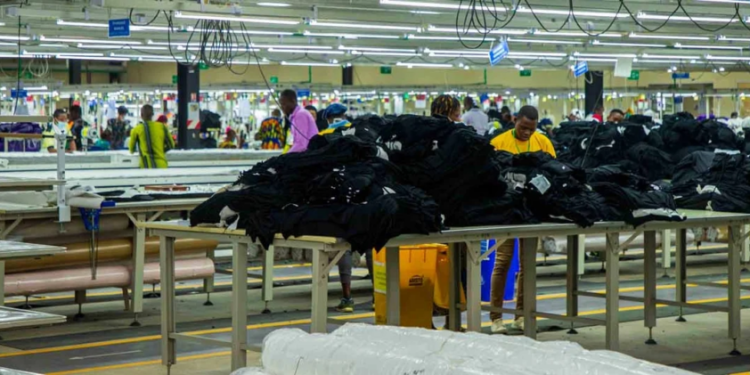 Guinée : le Fonds africain de développement accorde un prêt de 14 millions de dollars pour soutenir le développement industriel et la résilience des PME