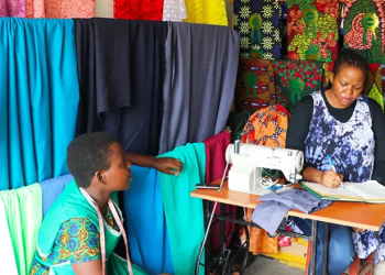 In Uganda, Communities Find That Economic and Ecological Advancement Can Go Hand in Hand