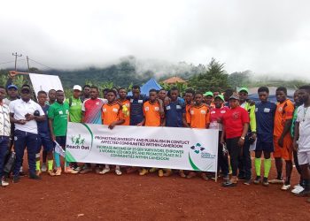 Reach Out Cameroon and tourney participants in group photo