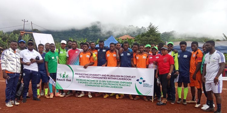 Reach Out Cameroon and tourney participants in group photo