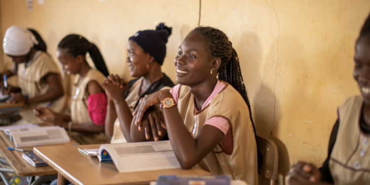 La Fondation Mastercard accélère l’accès à l’éducation et la création d’emplois pour plus de 70 000 jeunes Africains