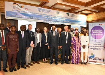 FAO supports Cameroon build capacity on land reform project