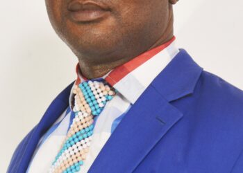 “Breaking with the past”: David AWONO unveils 2025 manifesto