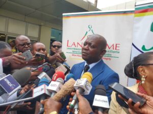 François Désiré Ekouma Ananga, the promoter of Bome François, talking to the press